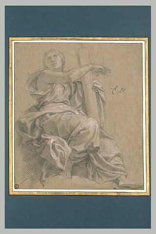 Femme drapée, assise, les bras entourant une colonne, image 2/2