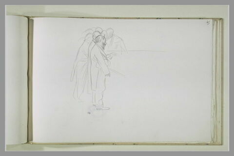 Plusieurs hommes debout, derrière une balustre, image 1/1