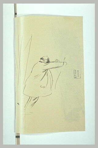 Un gros homme chauve, debout, bras droit en avant, image 1/1