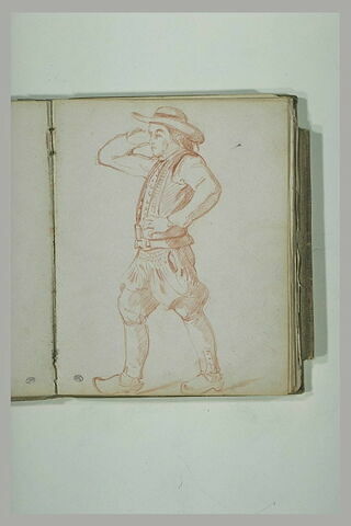 Breton en pied, vu de profil tourné vers la gauche, image 1/1