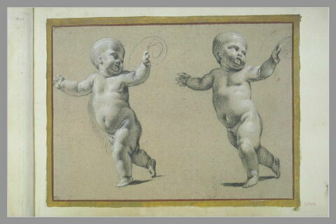 Deux enfants nus, marchant de trois quarts à gauche, image 3/3