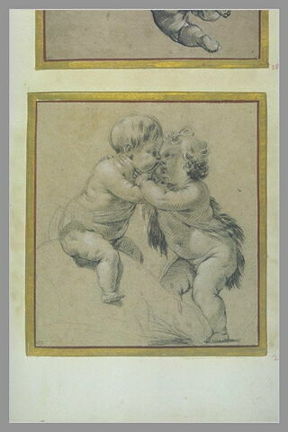 Deux enfants nus s'embrassant, image 2/2