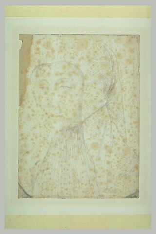 Portrait de femme, portant une coiffe, image 2/2