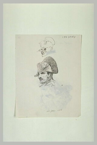 Deux études de la tête de Napoléon avec son bicorne, image 1/1