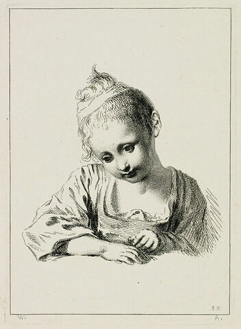 Buste de petite fille, les cheveux noués avec un ruban, la tête penchée à gauche, image 1/1