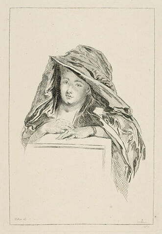 Buste de femme encapuchonnée dans une mante