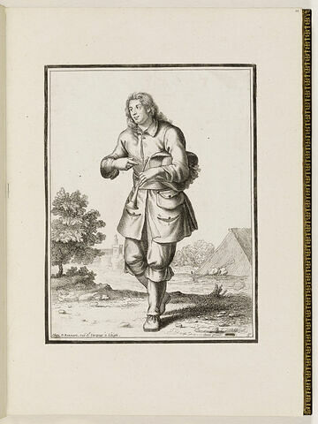 Un homme portant une sorte de cor dans sa main, image 1/1