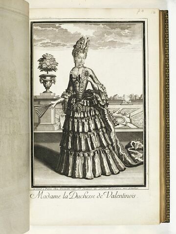 Madame la Duchesse de Valentinois, image 1/1