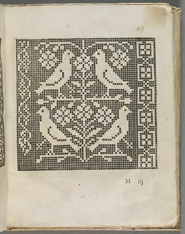 Motif de broderie avec quatre oiseaux, image 1/1