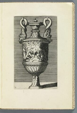 [Vase], image 1/1