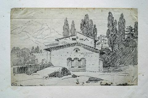 Paysage avec groupe de maisons parmi les arbres et montagne dans le fond, image 2/2