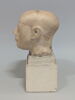 statue, image 2/5