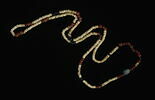 collier  ; scarabée ; perles ; perle rondelle ; perle sphérique ; perle biconique, image 2/4