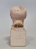 statue, image 2/4