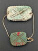 perle en pastille rectangulaire dentelée  ; amulette, image 4/5