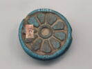 boucle d'oreille en poulie  ; pion de jeu en poulie, image 2/2