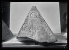 pyramidion tronqué, image 17/28