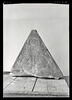 pyramidion tronqué, image 19/28