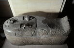 sarcophage anthropoïde, image 2/6