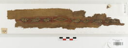 bande décorative d'habillement ; fragment, image 1/2