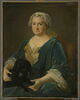 Portrait de femme tenant un chien sur ses genoux, image 1/20
