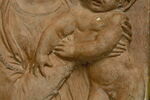 La Vierge portant l'Enfant nu et debout sur ses genoux, image 7/11