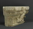 Chapiteau de pilastre orné d'une fleur de lys provenant du Palais des Tuileries, image 3/7