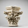 Chapiteau décoré de feuilles de lierre, image 4/11