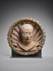 Masque funéraire de femme, image 1/5