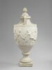 Vase à décor d'une ronde de satyres et de satyresses avec les accessoires du thiase bachique, image 2/6