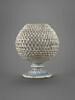 Vase en forme de pomme de pin, image 1/3