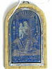 Plaque : la Vierge assise sur un trône surmonté d'une coquille et tenant l'enfant Jésus, image 1/2