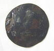 Médaillon : buste de saint Antoine abbé, d'une série de quatre (OA 3080 à OA 3083), image 1/3