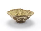 Coupe en céramique à panse tronconique, image 3/4