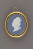 Médaillon ovale : la reine Marie-Antoinette de profil, image 2/2