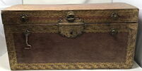 Coffre de voyage rectangulaire aux armes de Marie-Antoinette, dauphine de France (armoiries rapportées), image 5/13