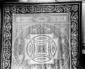 Tapis ras rectangulaire à décor de caissons et médaillon central, image 3/3