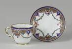 Pièce d'un déjeuner de cinq pièces : tasse et soucoupe, image 1/9