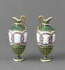 Vase en forme d'aiguière, d'une paire (R 487), image 7/10