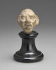 Statuette : tête caricaturale, image 1/5