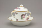 Tasse à la reine et sa soucoupe, image 1/10