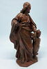 Groupe sculpté : saint Joseph et l'Enfant Jésus, en bois fruitier, image 1/5