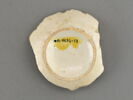 Fragment du fond d'un plat, image 2/3