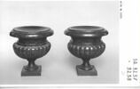 Vase circulaire, d'une paire (OA 9237), image 2/3
