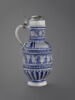 Cruche : frise d'arquebusiers, image 2/12