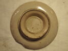 Plateau rond sur un pied : armoiries, image 3/4