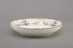 Assiette creuse à bords contournés d'une série de quatre (R 506, 507, 508, 509), image 3/4