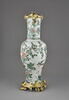 Vase en porcelaine de Chine, image 3/4