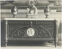 Commode du Salon des Jeux de la reine à Fontainebleau, d'une paire avec OA 5301, image 1/3