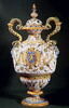 Vase couvert à deux anses : armoiries, image 15/15